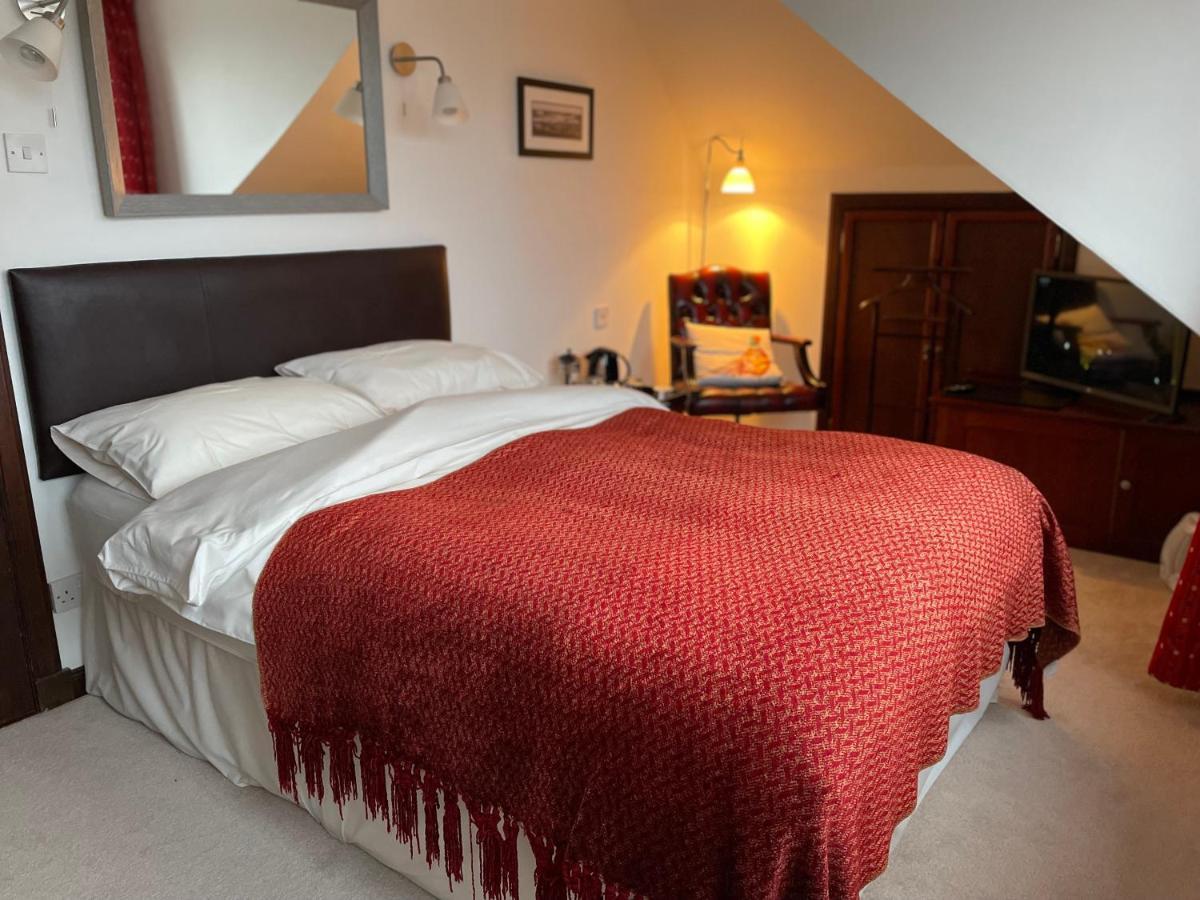 Ramadale Stornoway Bed & Breakfast Сторноуей Екстериор снимка