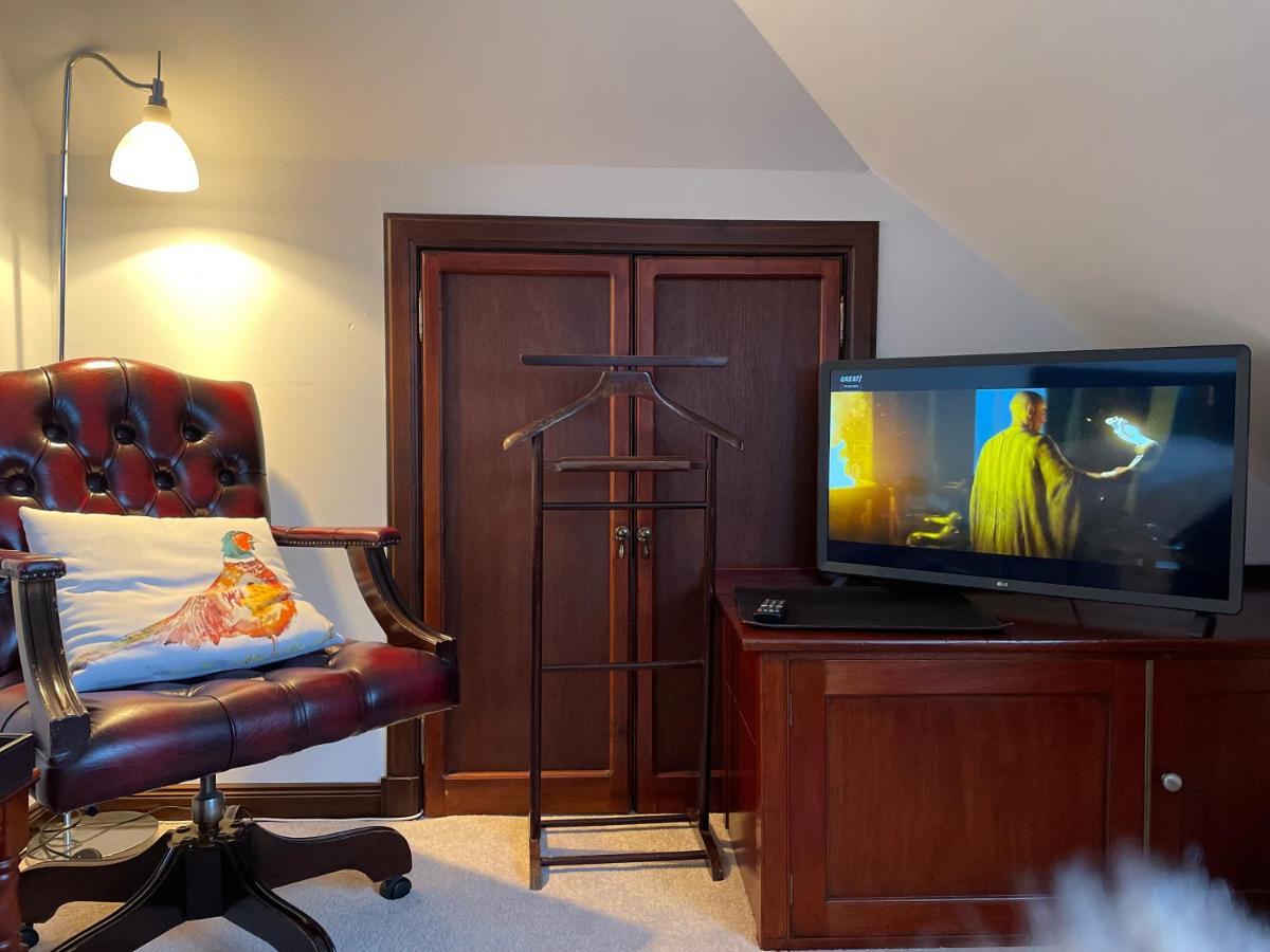 Ramadale Stornoway Bed & Breakfast Сторноуей Екстериор снимка